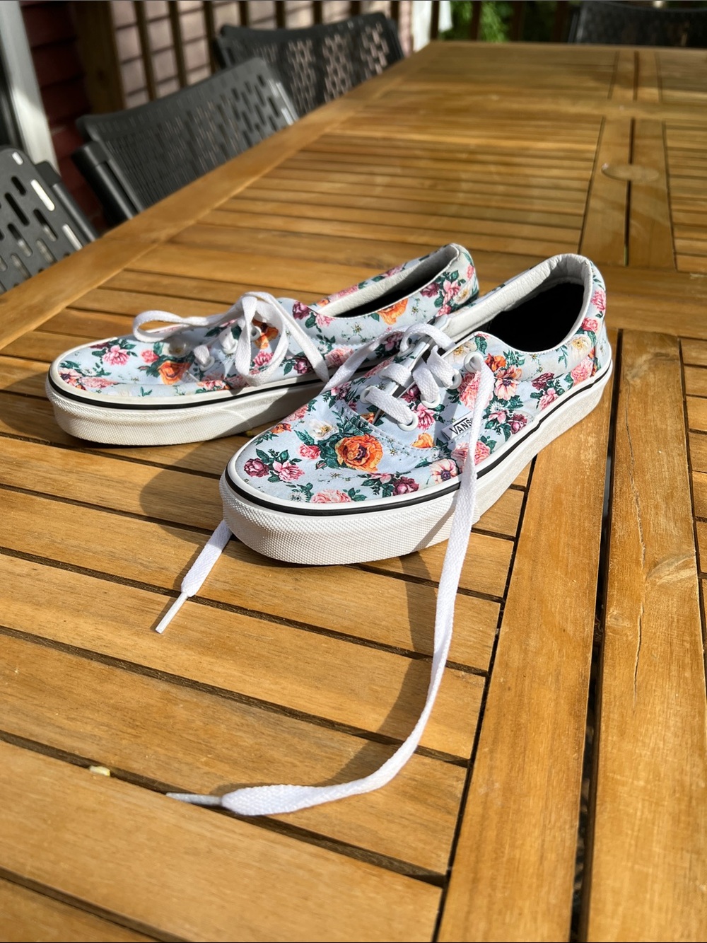 Vans Women's Floral Low-Top Sneakers — White with Pink, Orange & Green Flowers